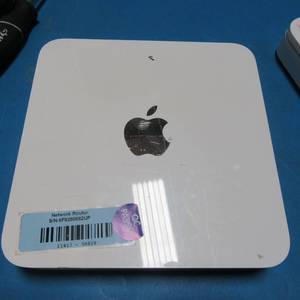 lot 47 image: Apple Timecapsle wireless router  Part number A1409 Tested Working