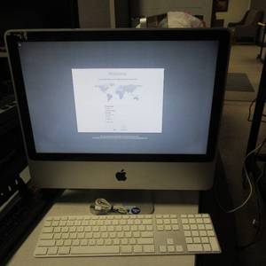 lot 79 image: APPLE I-Mac All in One  Tested Working wkeyboard Intel Core 2 Duo E8335  2.66GHz