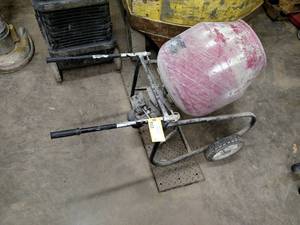 lot 12 image: Portable Electric Cement Mixer, Wor...