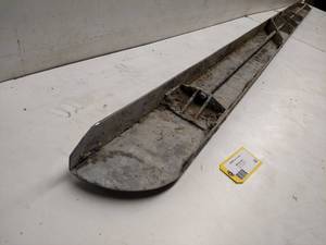 lot 22 image: 12 Aluminum Power Screed
