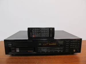 lot 153 image: Vintage Pioneer Multi-play CD Player Model PD-530 Japan