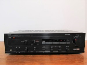lot 160 image: Vintage YAMAHA Natural Sound Stereo Amplifier AVC-30U JAPAN