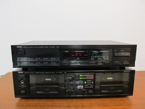 lot 161 image: YAMAHA Natural Sound Double Casette Deck &  AMFM Stereo Tuner Set Japan