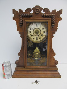 lot 148 image: Nice Antique Mantel or Kitchen Clock