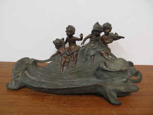 lot 121 image: Antique Figural Cherub Cast Metal Inkwell
