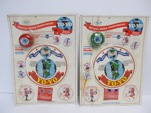 lot 55 image: 2 Vintage NOS YO-YO World Championship Toy Sets