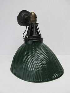 lot 4 image: Antique Emerald Green Glass Mirrored X-Ray Lamp by Curtis Lighting