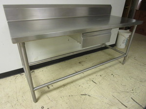 lot 205 image: STAINLESS STEEL PREP TABLE WITH DRAWER
