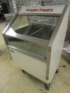 lot 203 image: SILVER KING COMMERCIAL ICE CREAM FREEZER