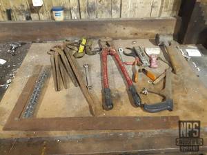 lot 57 image: Lot of Hand Tools
