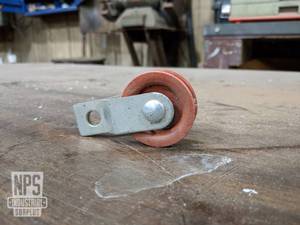 lot 67 image: 200 Pulleys - New old Stock