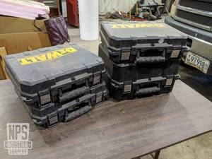 lot 77 image: (4) Dewalt Tool Cases