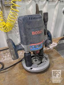 lot 12 image: Bosch Router - Tested and Works