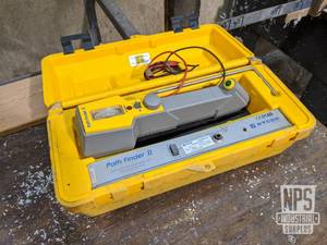 lot 14 image: RYCOM Pathfinder II Pipe and Cable Locator