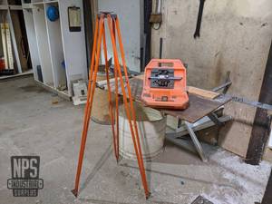 lot 17 image: Tripod and Survey Sight - David White Model 8090