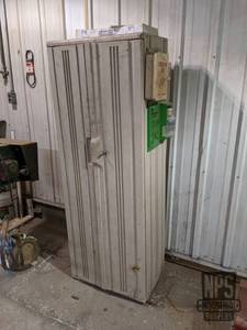 lot 133 image: Plastic Storage Cabinet w Contents 67 x 24 x 16