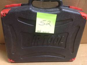 lot 52 image: Husky 4-Piece Air Tool Kit  USED MISSING pieces