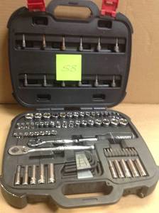 lot 58 image: Husky Mechanics Tool Set (92-Piece)  in good condition