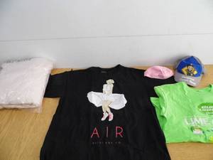 T-Shirts - Blanket