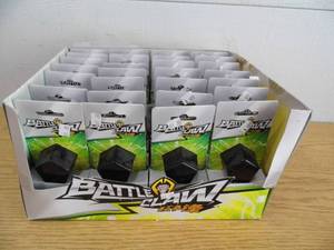 Lot of 28 Battle Claw Toys