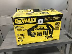 lot 4 image: DEWALT 2800 Peak Amp Jump Starter 1000-Watt Power Inverter with Digital Compressor