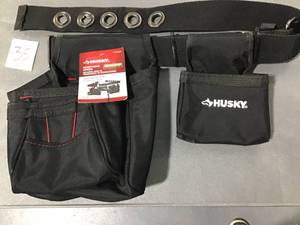 lot 35 image: HUSKY 12-Pocket Black Handyman Tool Belt