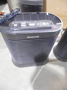 lot 48 image: Honeywell True HEPA 310 sq. ft. Allergen Remover Air Purifier