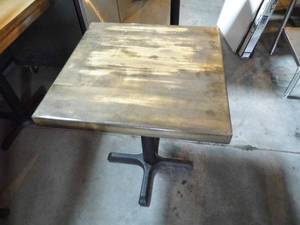 Dinigng Table