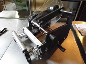 Labeler for Cans