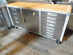 Bench w Drawers