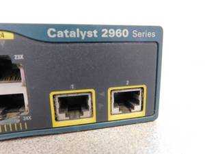 lot 16 image: CISCO Catalyst 2960 Series