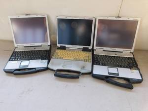 lot 33 image: 3 - Panasonic Toughbooks