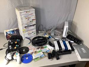 lot 5 image: Nintendo Wii Package