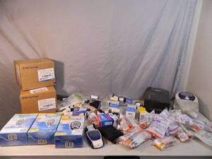 lot 186 image: Large Lot of Medical Items