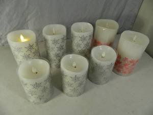 lot 80 image: 8 Luminara Flameless Candles