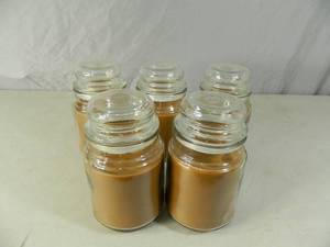 lot 140 image: 5 New Candles