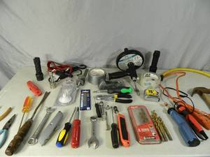 lot 173 image: Assorted Tools