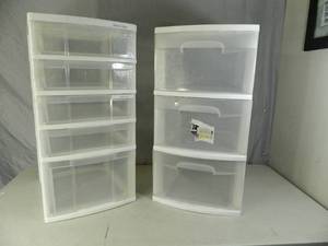 lot 180 image: 2 Organizers