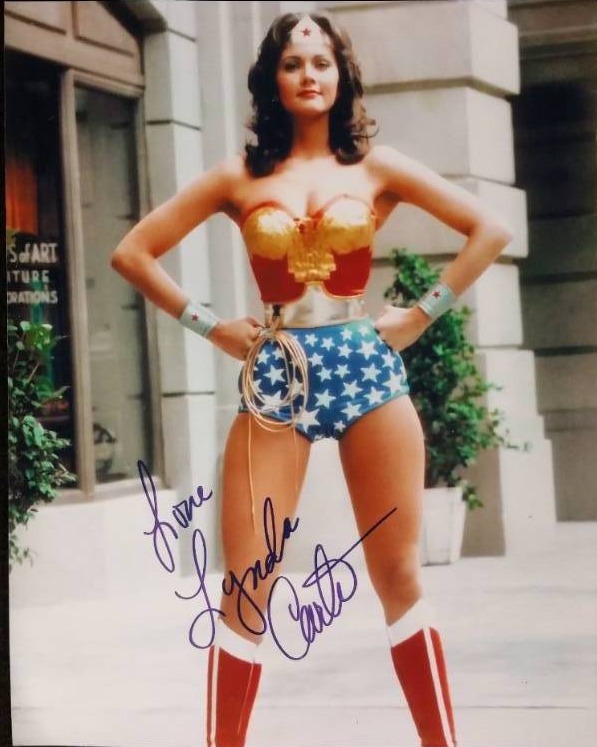 Wonder Woman Cast of 3 autographed 8x10 photograph RP