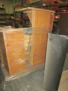 lot 38 image: Pallet of office furniture and thic...