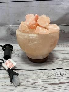 lot 11 image: Himalayan Salt Lamp Bowl with Light & Wood Base