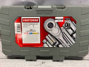 lot 15 image: Craftsman 22pc 14 & 38dr Metric Socket Set