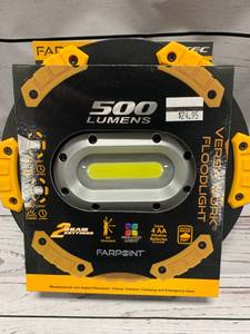lot 42 image: Farpoint Dual Beam Portable Work  Flood Light (batteries included)