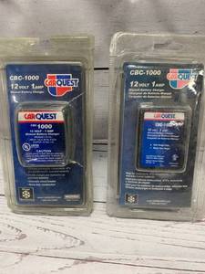 lot 94 image: Lot of 2 Carquest Battery Tender Trickle Chargers