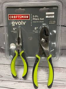 lot 98 image: Craftsman Evolv 2pc Plier Set