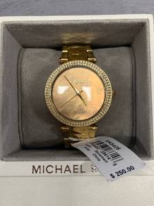 lot 109 image: Genuine Michael Kors $250 Watch