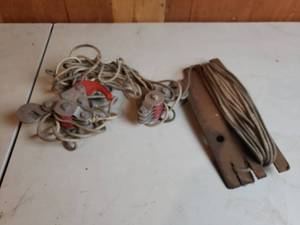 lot 6 image: Small Block and Tackle and Rope