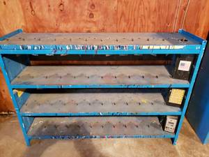 lot 45 image: PPG Quart AND Gallon Paint Mixing Station