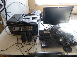 lot 25 image: Variety of Electronics