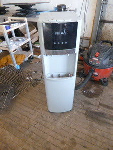 lot 37 image: Primo Water Cooler